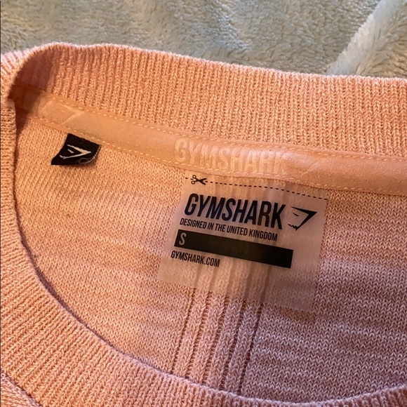Pink cropped gymshark sweater - worn - Picture 3 of 4